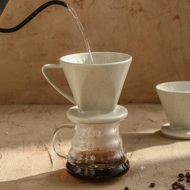 Dripper de café de cerâmica fosco tableware view 2