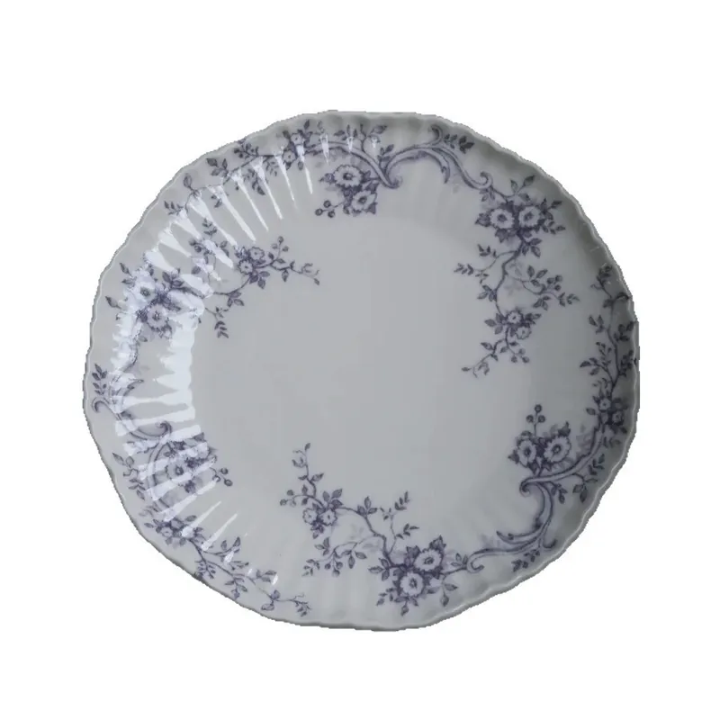 Stoneware Baking Dish with Floral Edge tableware view 5