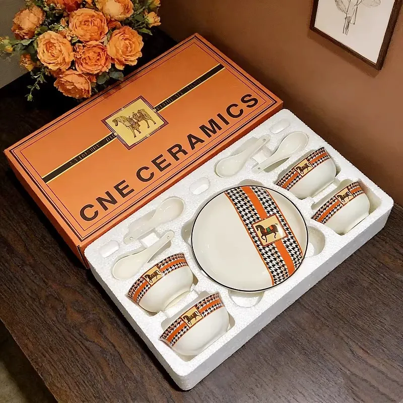 Porcelain Dinnerware Set tableware view 4