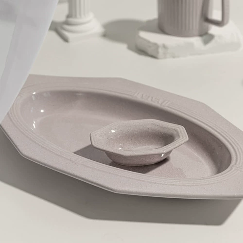 Porcelain Sauce Dish