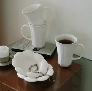 Porcelain Mug with Waisted Design tableware view 2