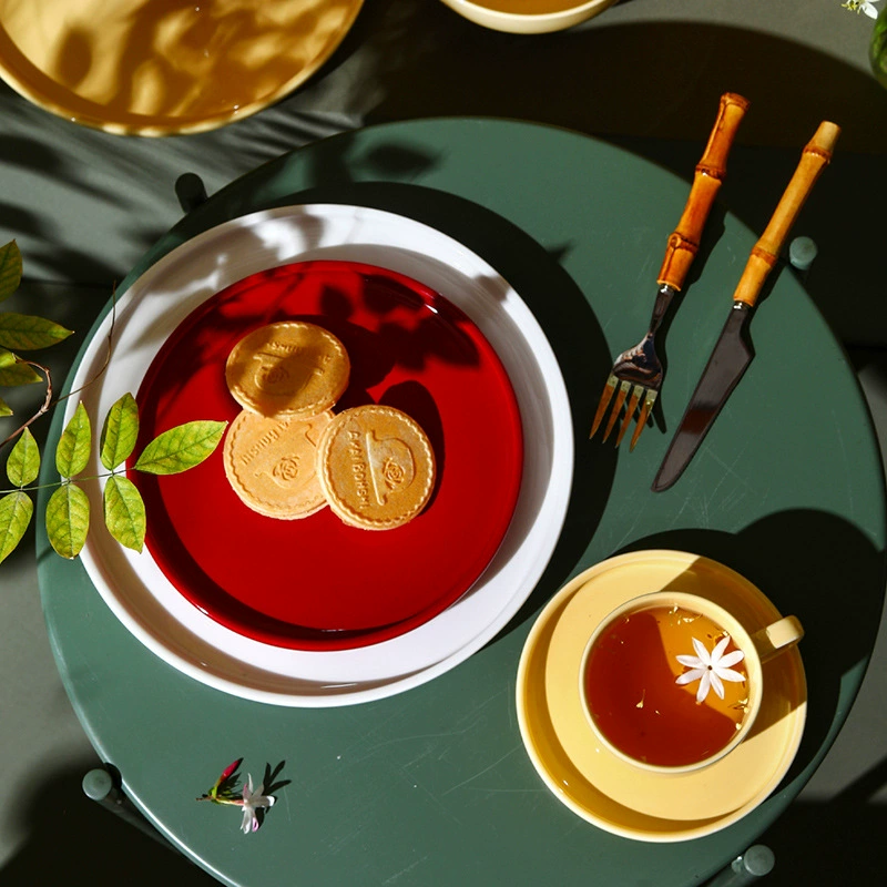 Фарфоровый набор посуды с кофейной чашкой tableware view 3