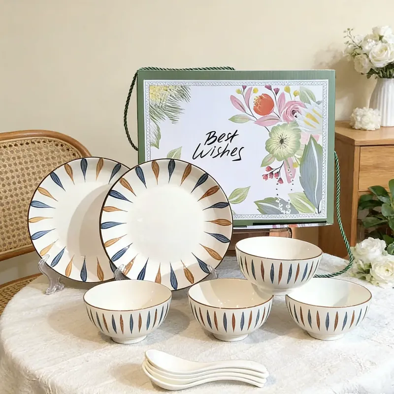 Керамический столовый набор с мисками и тарелками tableware view 10