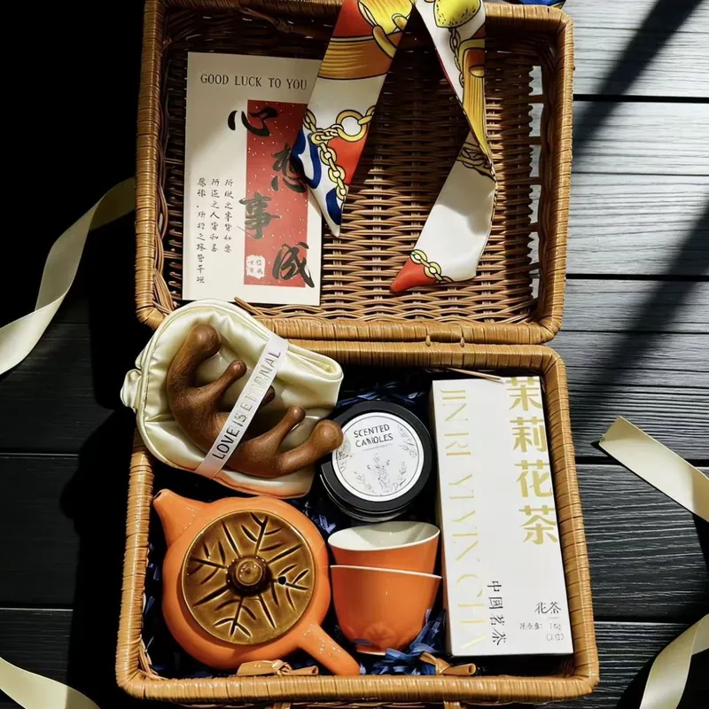 Wicker Basket Tea Gift Set