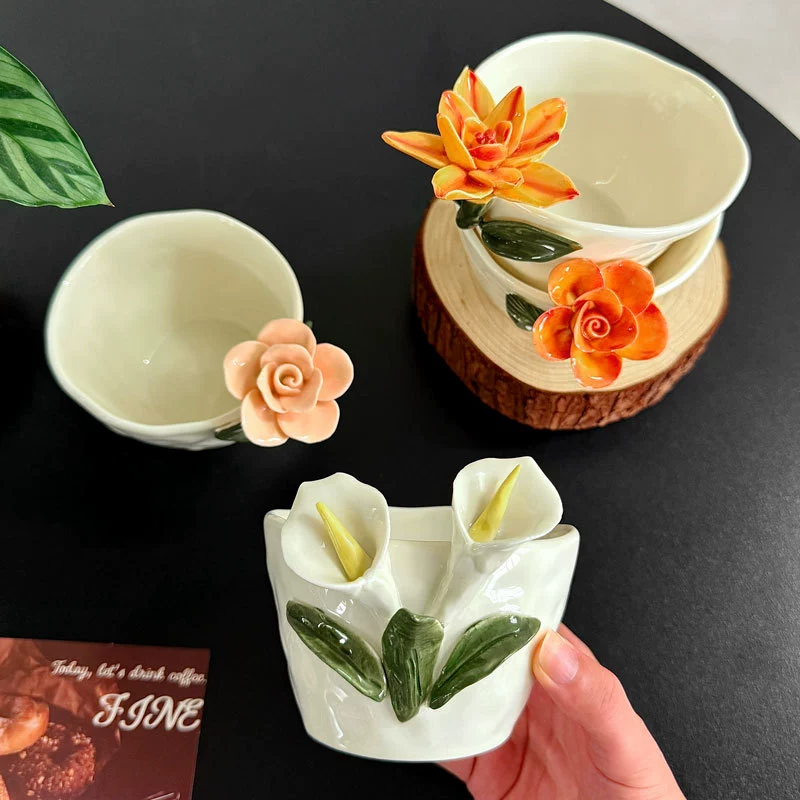 Tasse à café en céramique fleur embossée faite main tableware view 4