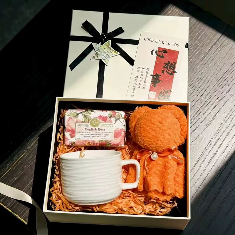 Ceramic Coffee Cup Gift Set with Wicker Basket tableware view 4