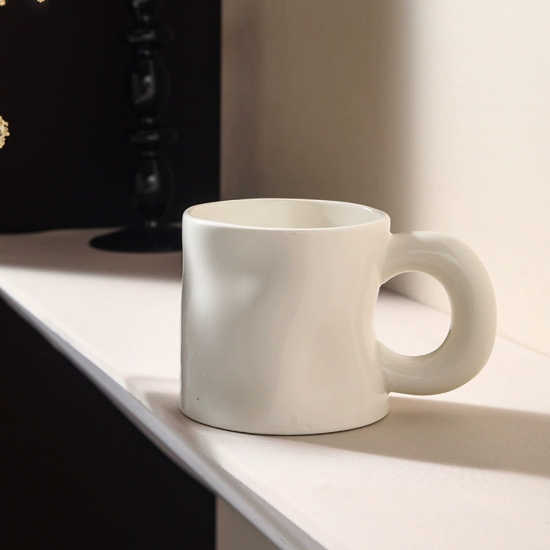 도자기 머그컵 손잡이 포함 tableware view 4