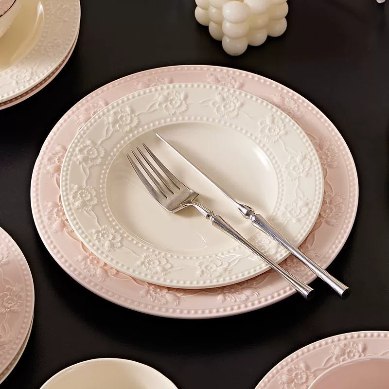 Relief Cream Ceramic Bowl and Plate Set