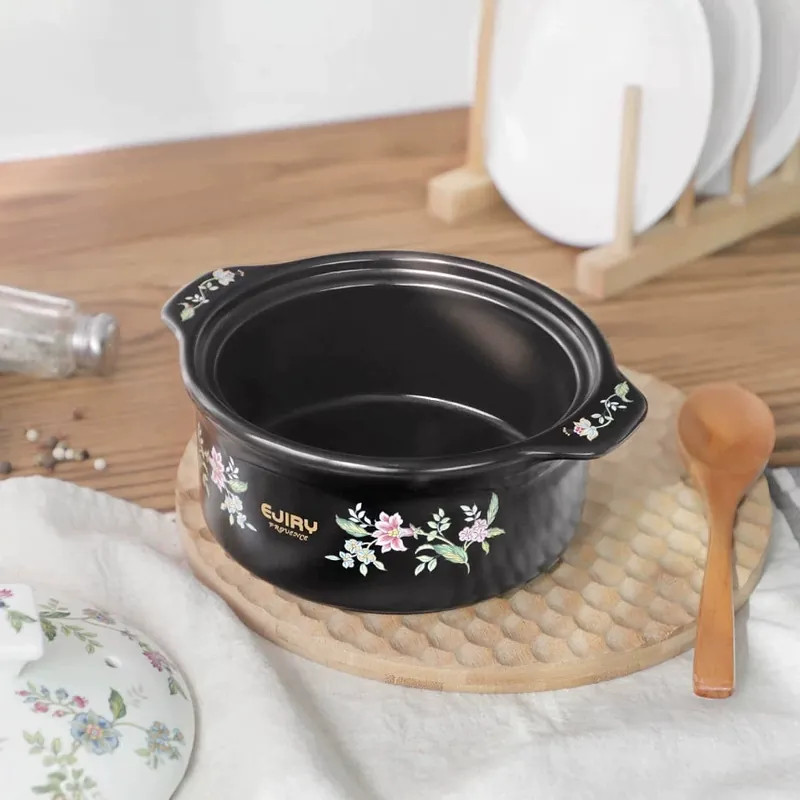 Cocotte en grès tableware view 2