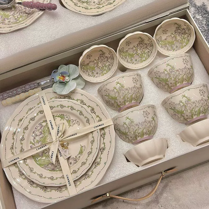Floral Ceramic Tableware Set for Wedding