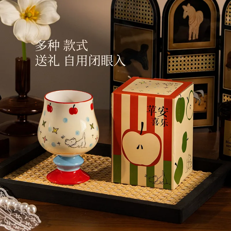 Mug en porcelaine tableware view 3