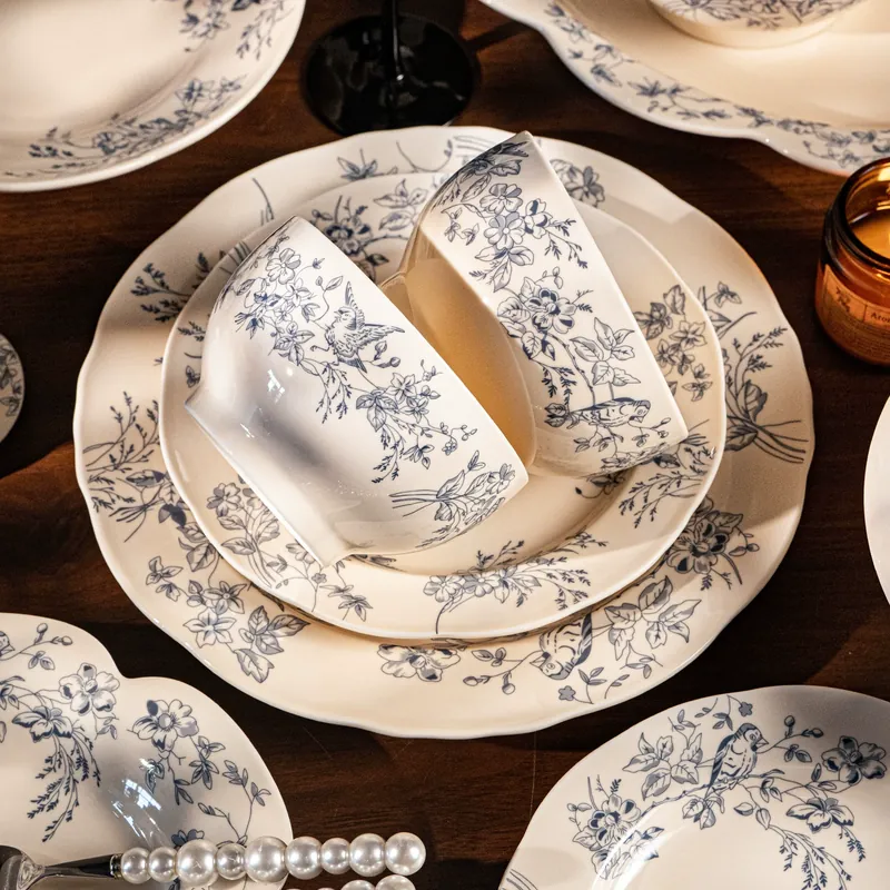Porcelain Dinnerware Set
