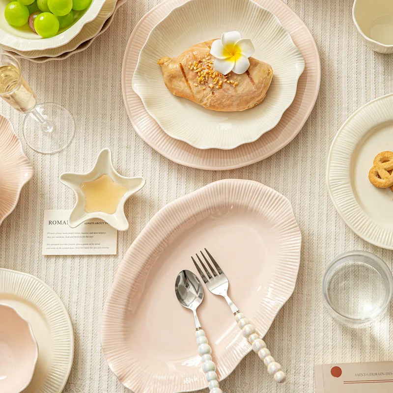 Service de vaisselle en porcelaine tableware view 4