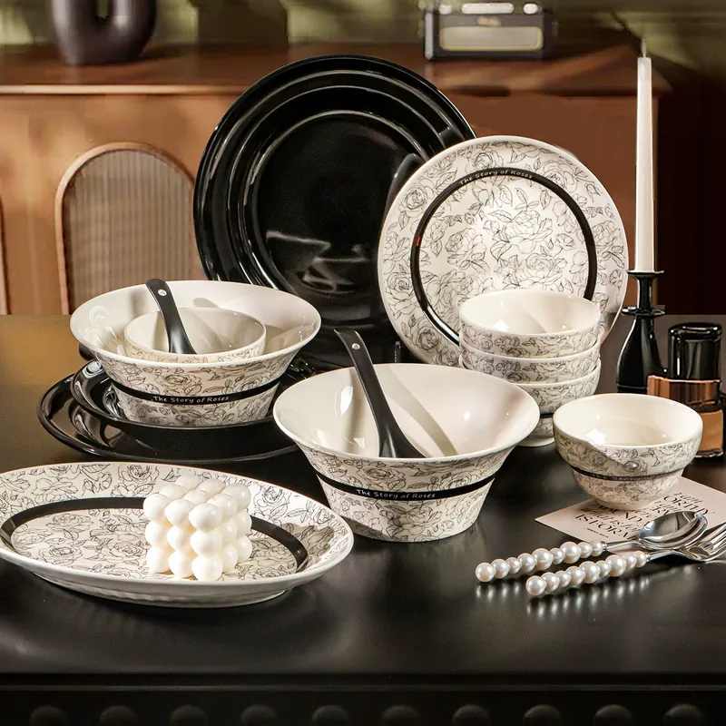 Porcelain Dinnerware Set