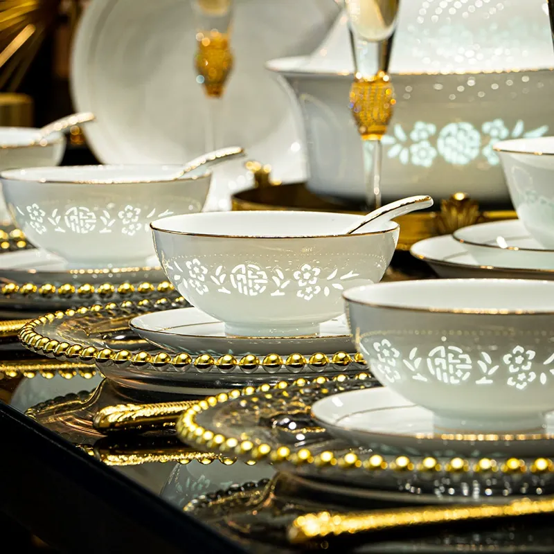 Porcelain Dinnerware Set