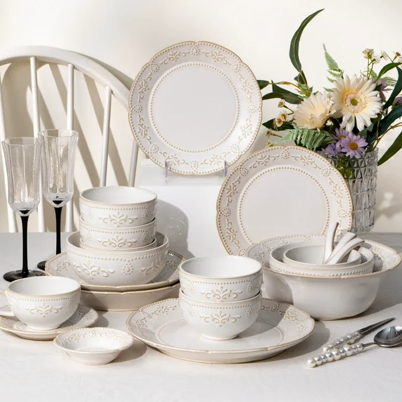 Porcelain Dinnerware Set