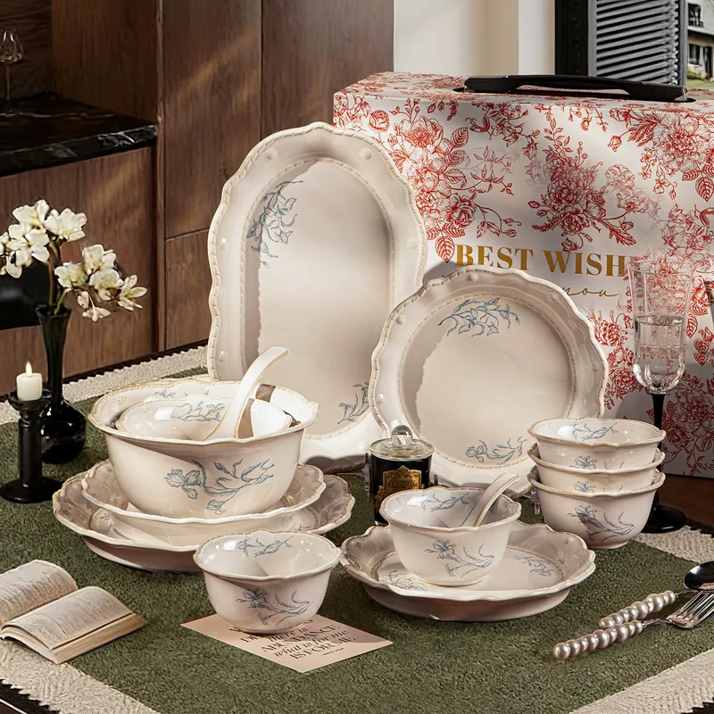 Porcelain Dinnerware Set