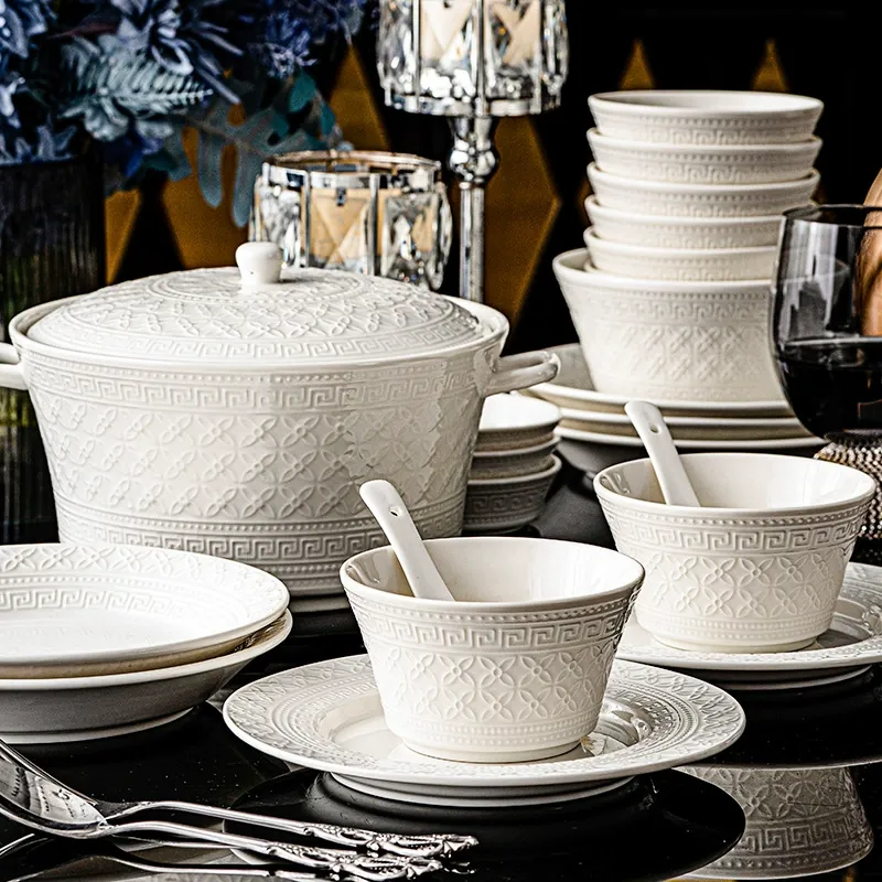 Porcelain Dinnerware Set