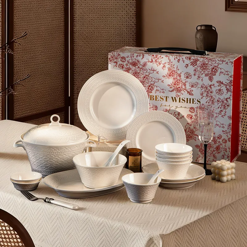 Porcelain Dinnerware Set