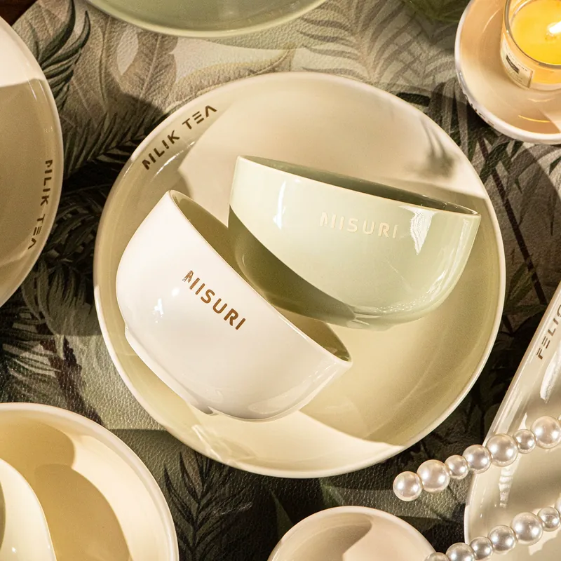 Porcelain Dinnerware Set