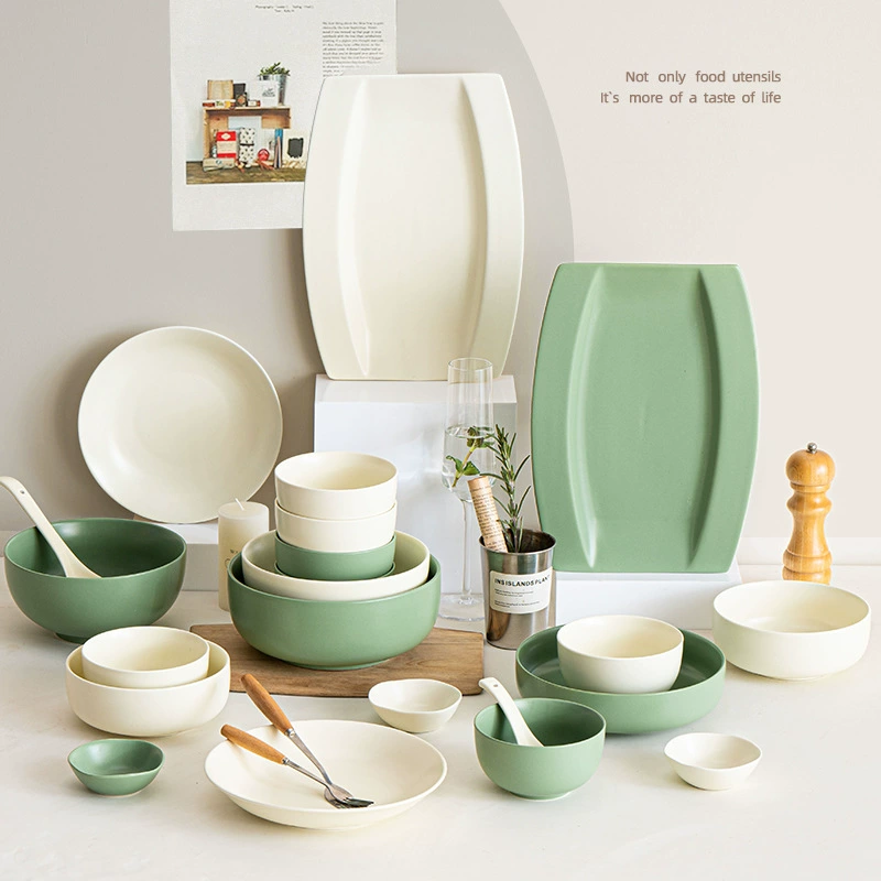 Cream Style Porcelain Dinnerware Set