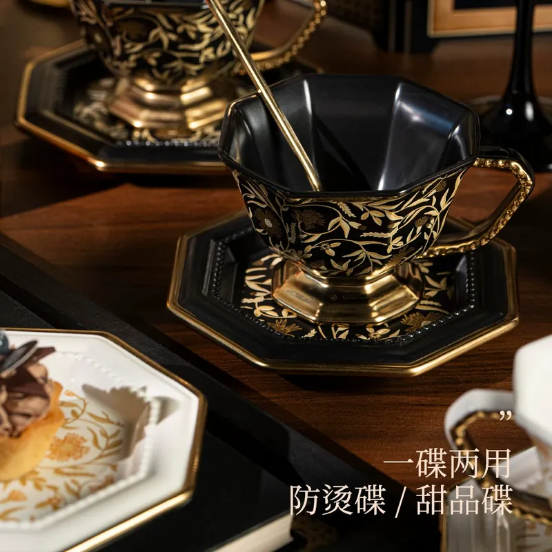 도자기 커피 컵 & 받침 세트 tableware view 3