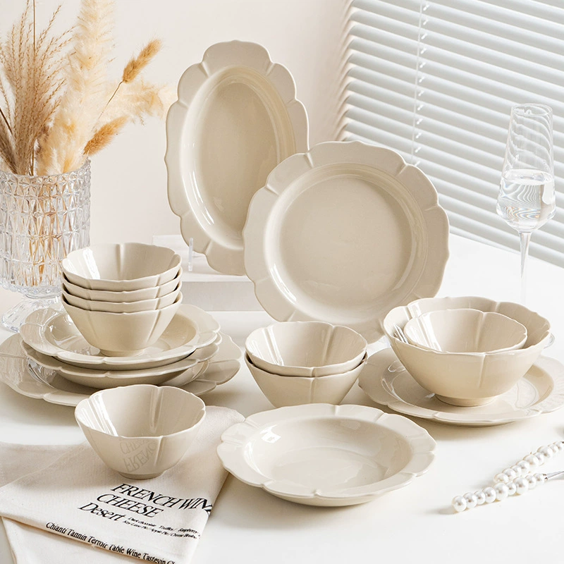 Porcelain Dinnerware Set