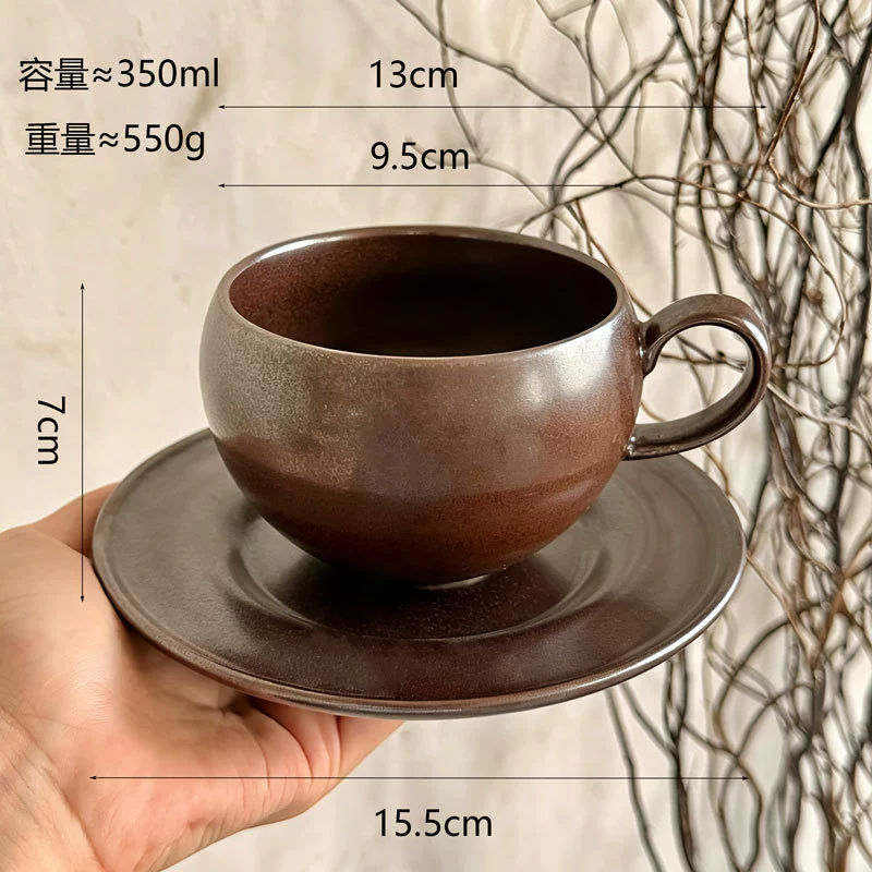 달걀형 도자기 커피 컵과 소서 세트 tableware view 8