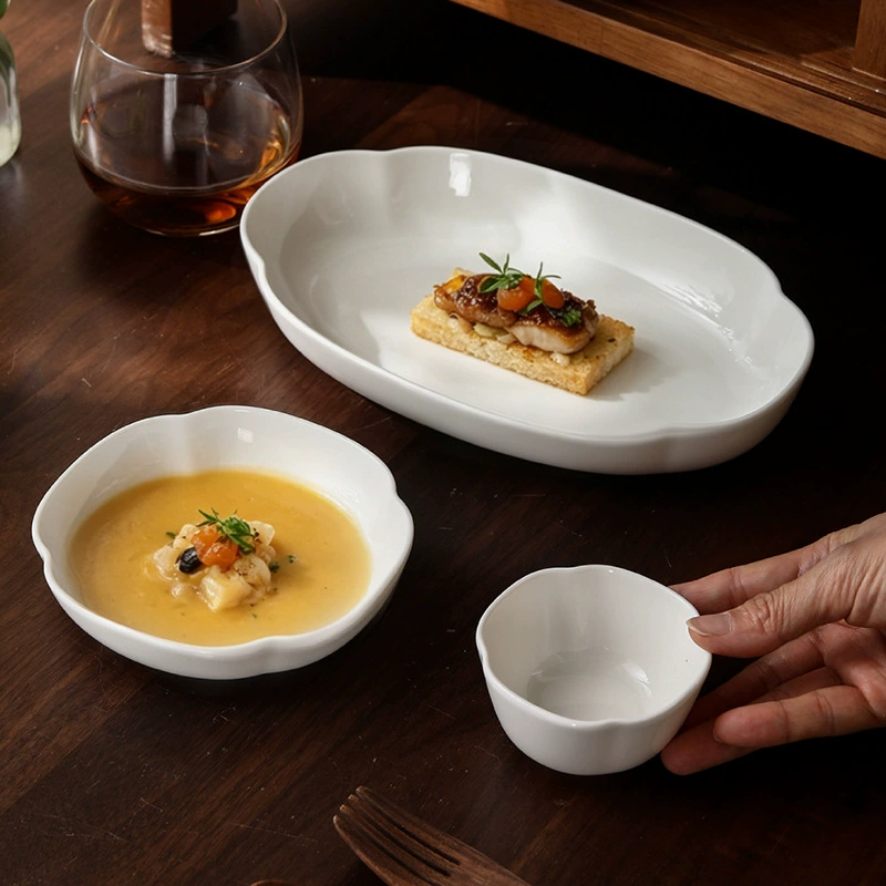 طبق بورسلين غير منتظم بحافة زهرة البرقوق tableware view 3