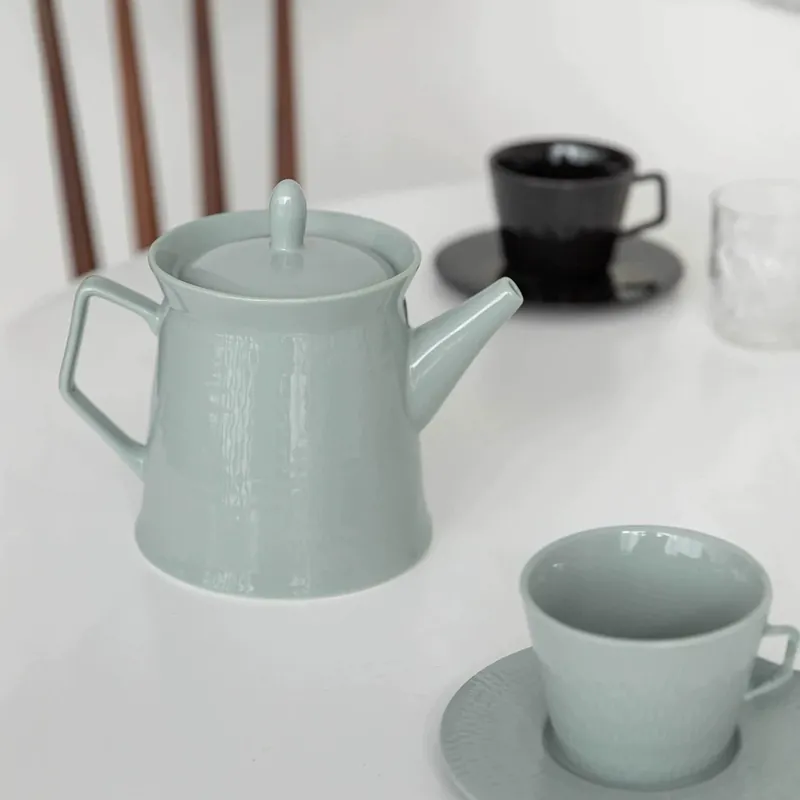 Can I order teapot sets with matching cups and saucers?