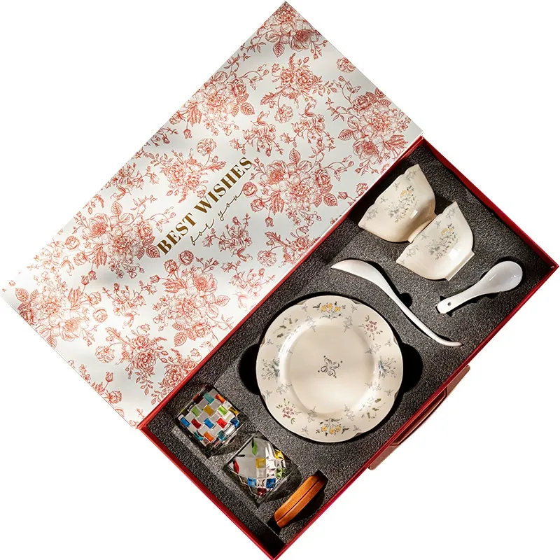 Service de vaisselle en porcelaine à motif floral tableware view 5