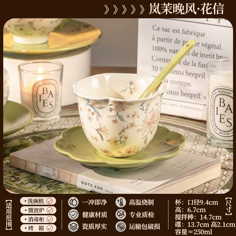 Conjunto de xícara de café e pires de cerâmica tableware view 7