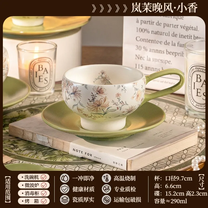 Conjunto de xícara de café e pires de cerâmica tableware view 8