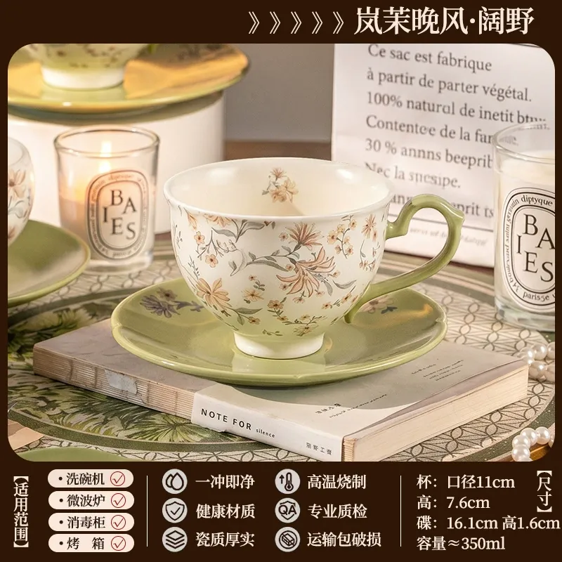 Conjunto de xícara de café e pires de cerâmica tableware view 9