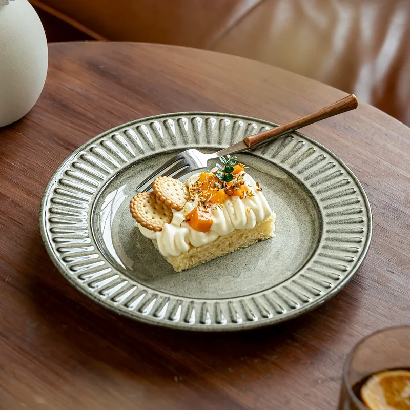 Japanese Vertical Stripe Ceramic Plate tableware view 2