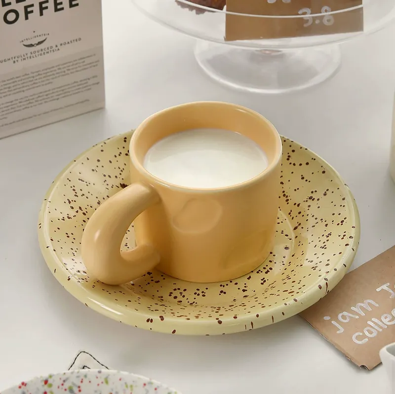 Mug en céramique émaillé tableware view 4