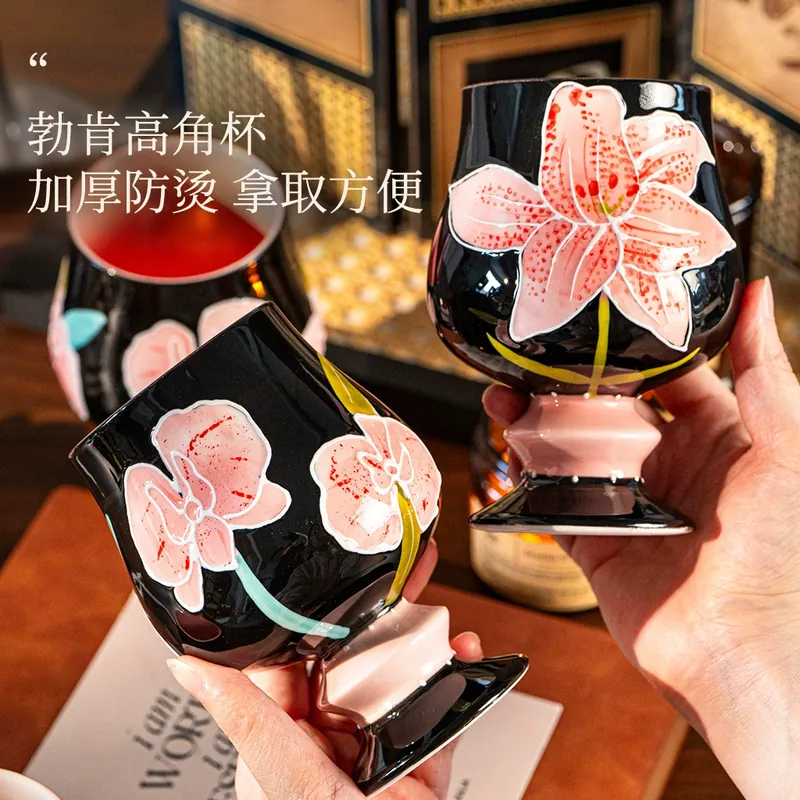 Hand-Painted Porcelain Mug with Lily Design tableware view 3