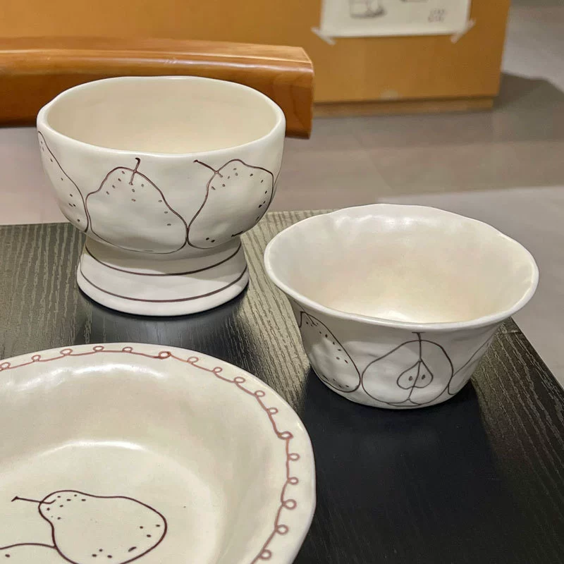 Hand-Painted Pear Ceramic Bowl Set tableware view 4