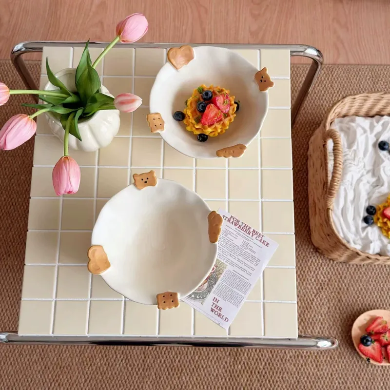 クマの浮き彫りクロワッサンボウル tableware