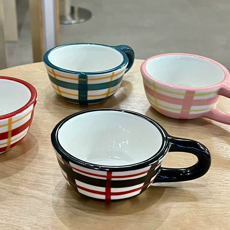 Taza de cerámica de cuadros vintage tableware view 2