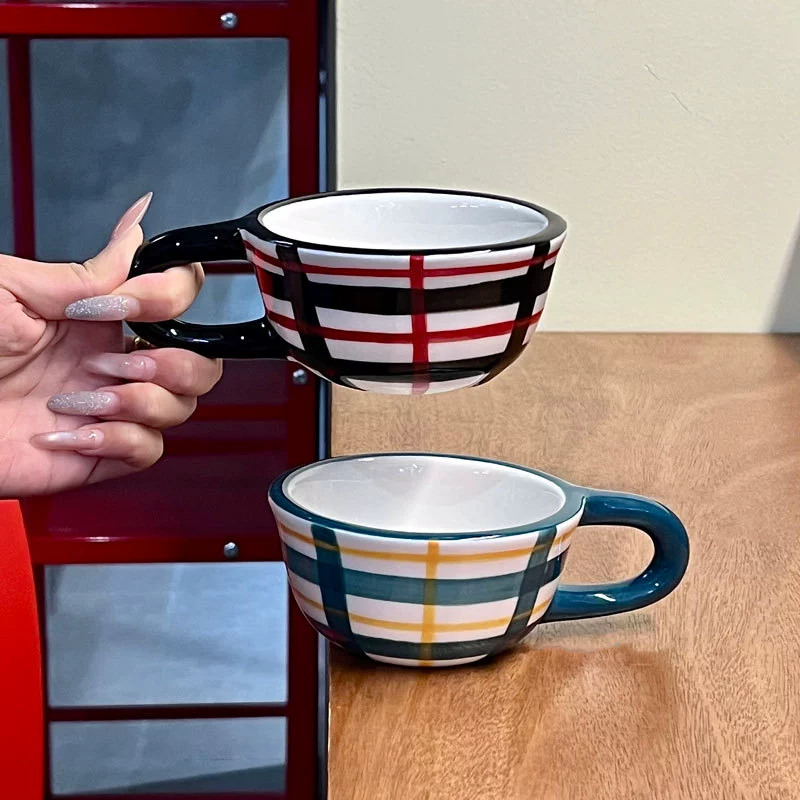 Taza de cerámica de cuadros vintage tableware view 3