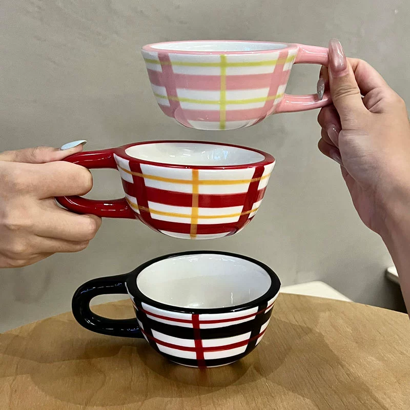 Taza de cerámica de cuadros vintage tableware view 4
