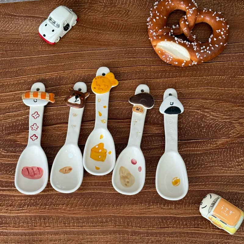 Hand-Painted Animal Dessert Spoon tableware view 4