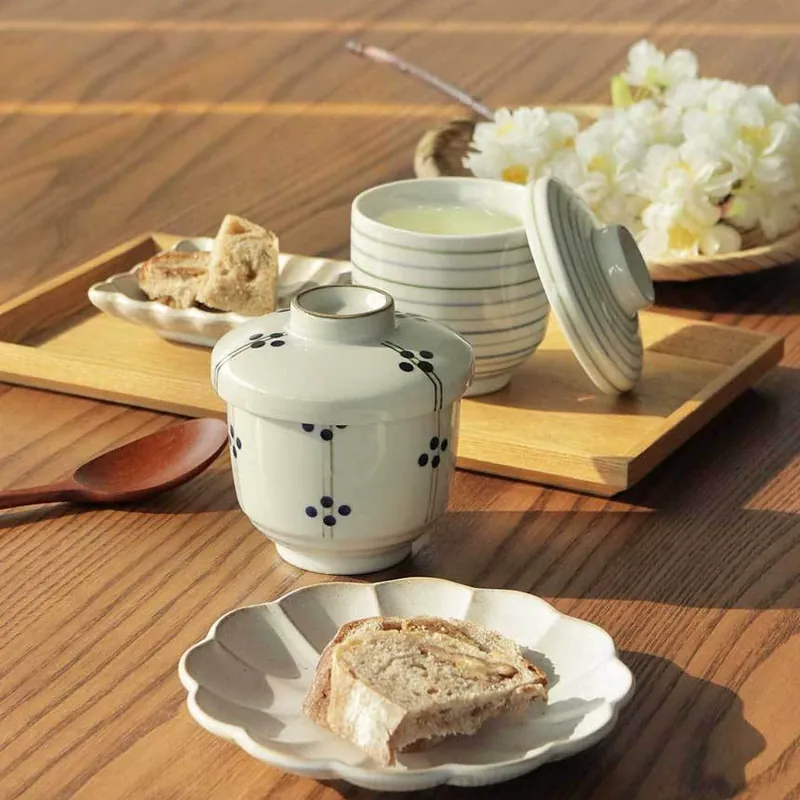 Japanese Blue Dot Ceramic Lid Cup