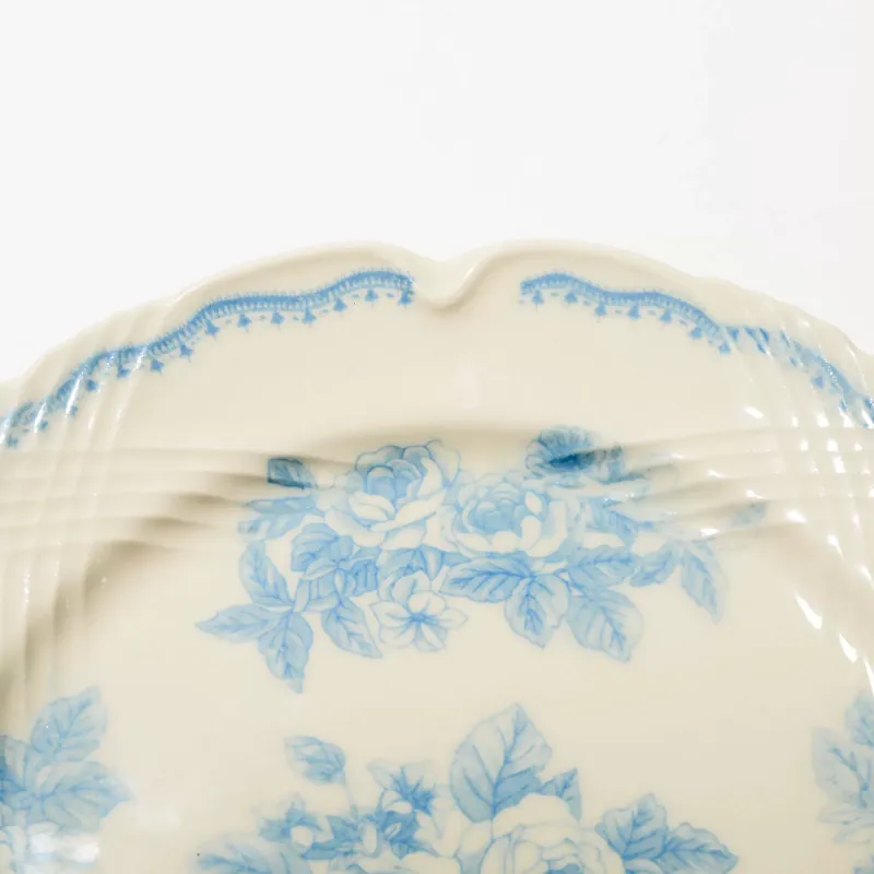 Французская керамическая тарелка с цветочным рельефом tableware view 3