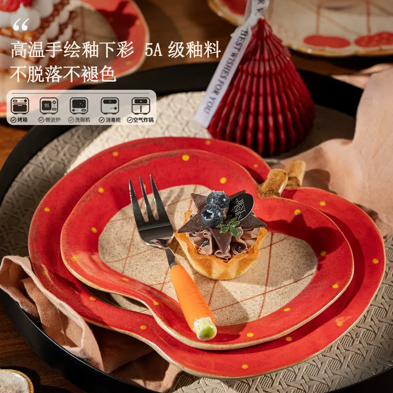 طقم وعاء حساء وطبق بورسلين مرسوم يدويًا tableware view 2