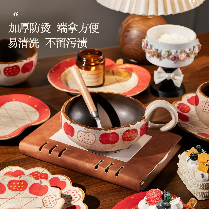 طقم وعاء حساء وطبق بورسلين مرسوم يدويًا tableware view 3