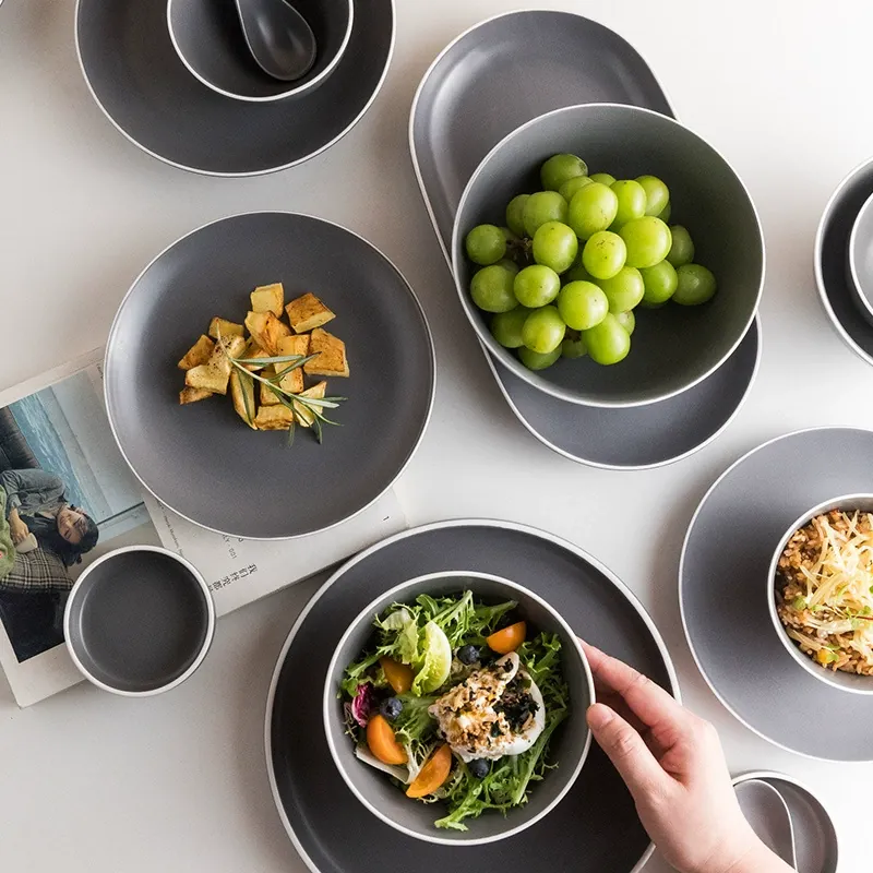 Matte Gray Ceramic Dinnerware Set tableware view 2