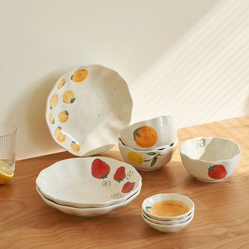طبق مرسوم يدويًا tableware view 2