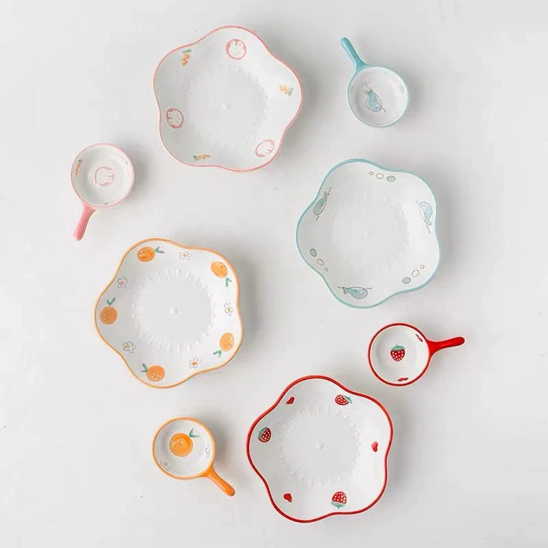 Assiette fleur en céramique peinte à la main tableware view 5